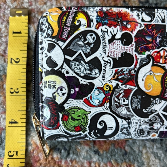 Nightmare before Christmas credit card wallet - Picture 2 of 5